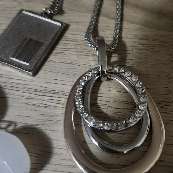 Women's Silver Jewelry Bundle (Vintage-Modern) (Multiple Pieces) - Picture 5 of 6